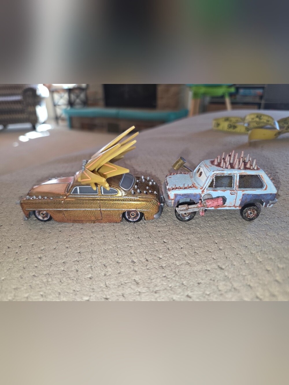 2022 Disney Pixar Cars Jeremy and Chieftess Jefe Die Cast Vehicle Bundle Mattel - Picture 3 of 16
